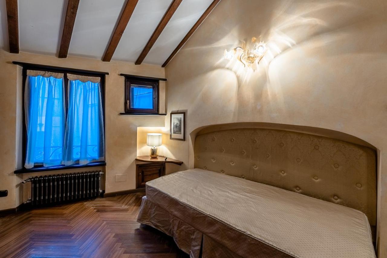 Dimora Lucrezia Savona Exterior foto